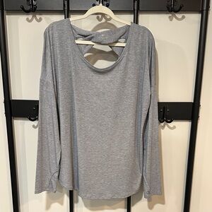 Athleta Light Gray Long Sleeve Sweatshirt